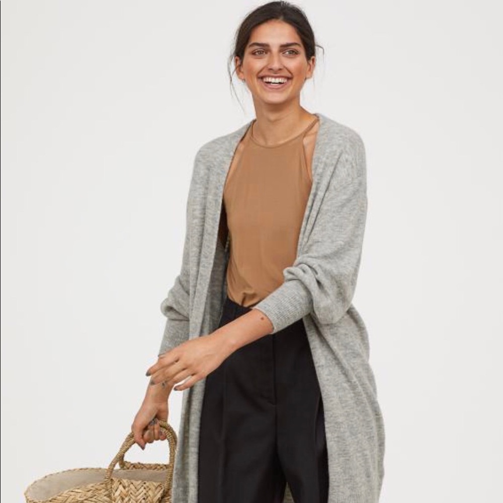 🖤 Long gray cardigan 🖤
